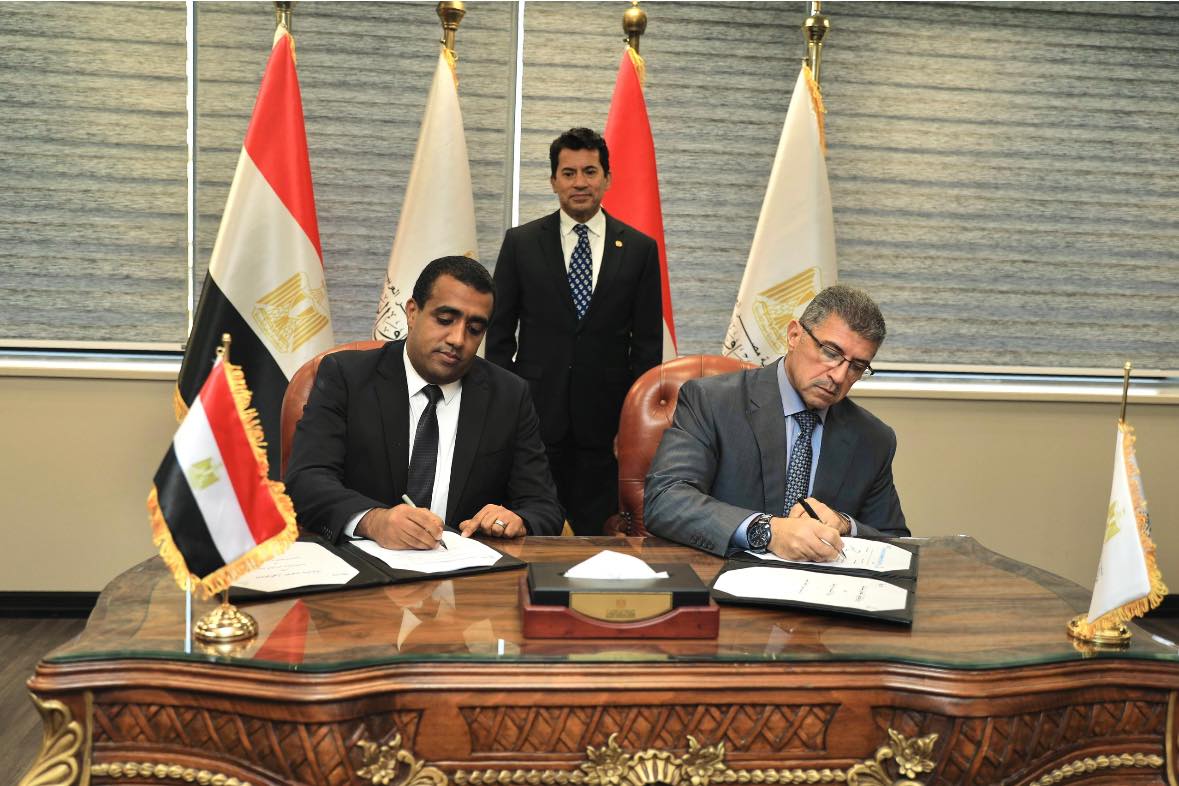 بروتوكول تعاون بين وزارة الشباب وصناع الحياة
